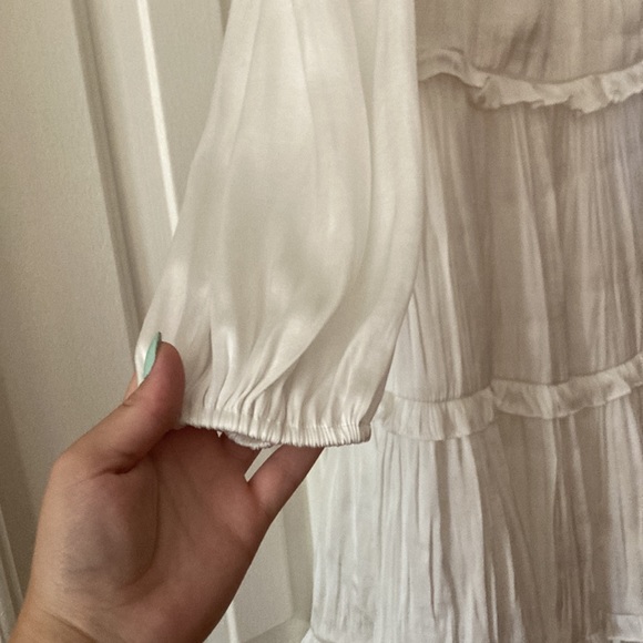 David’s Bridal Soft White Dress - Picture 4 of 9